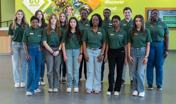 Student Ambassadors Thrive at Parkland College