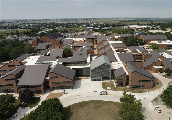 Parkland College Outstanding Faculty, Staff Honored