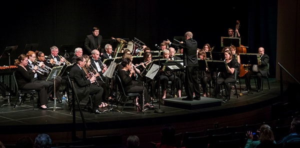 Chamber Singers, Wind Ensemble in Concert Dec. 2