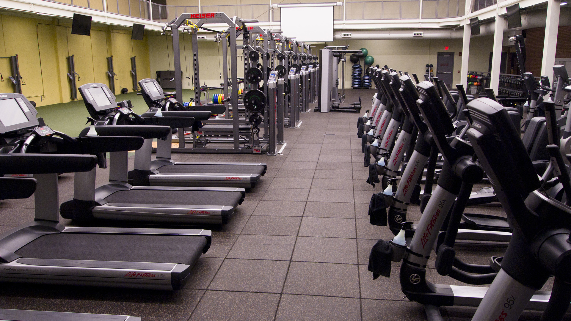 FitCenterEquip5 FitCenterEquip5